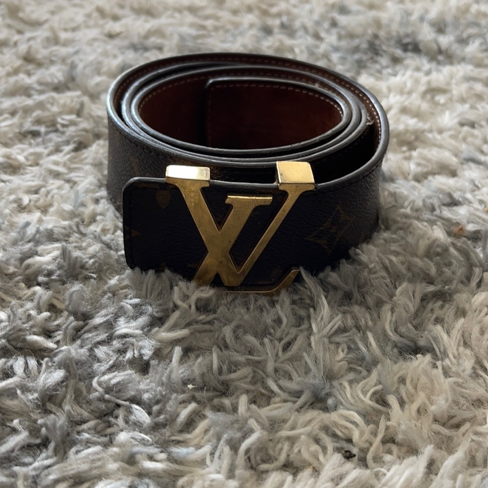 Louis Vuitton belt
